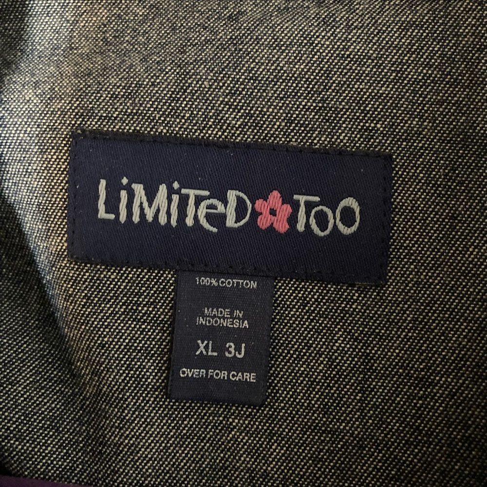 EUC Vintage LIMITED TOO long length denim jacket. Size XL/3J - Picture 4 of 4